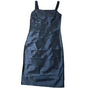 Vera Wang Party Dress Black Pintuck Sz 8 Cocktail LBD Party Going Out Dress